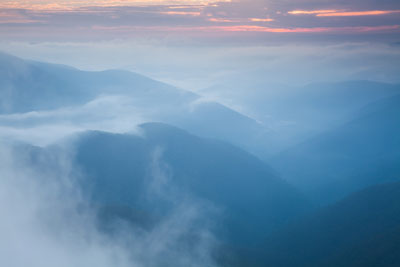 Ridges above the Kowmung at dawn
